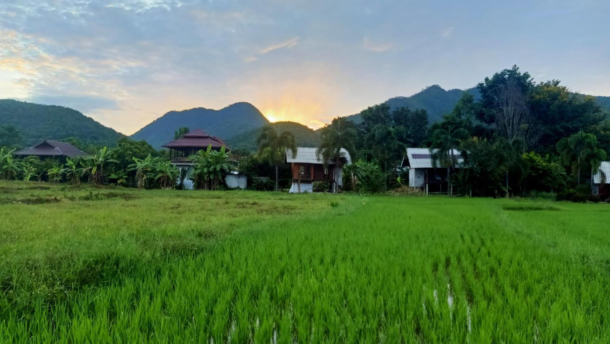 Ing Doi Guest House 拜县 外观 照片